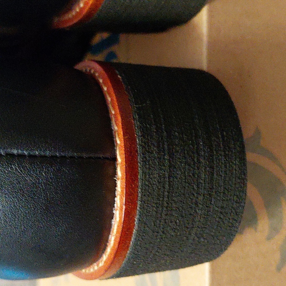 Sofft Women's Black Ankle Zip Boots with Brown Trim Size 8.5 - Picture 5 of 7
